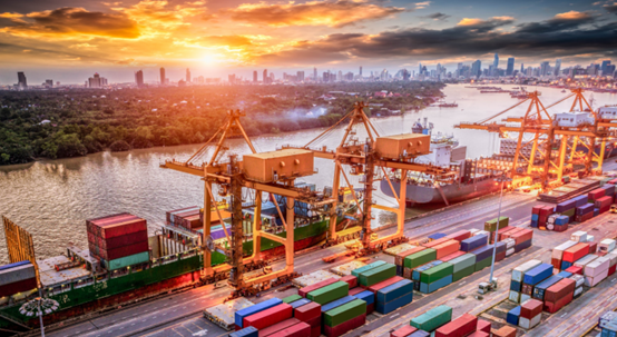 上海市政府与交通运输部签署备忘录 共建国际航运中心